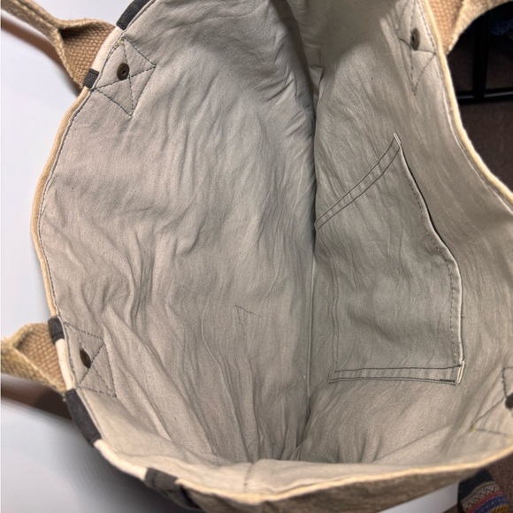 New With Tags Aztec Shiva Beige and Black Striped Tote Bag - Picture 3 of 3